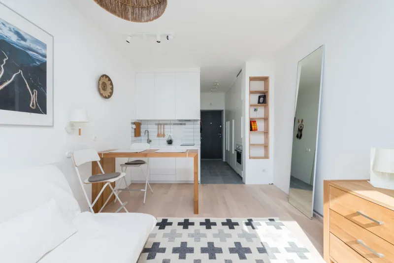 Small Room, Big Personality: Paint and Wallpaper Tricks to Open Up Tight Spaces in Ulster Homes