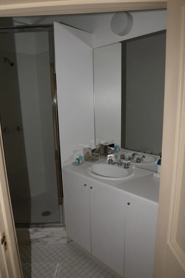 Yes, You Can Wallpaper That Kitchen or Bathroom: Here's What Actually Holds Up in Ulster